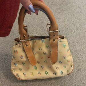 Vintage dooney & Bourke hand bag